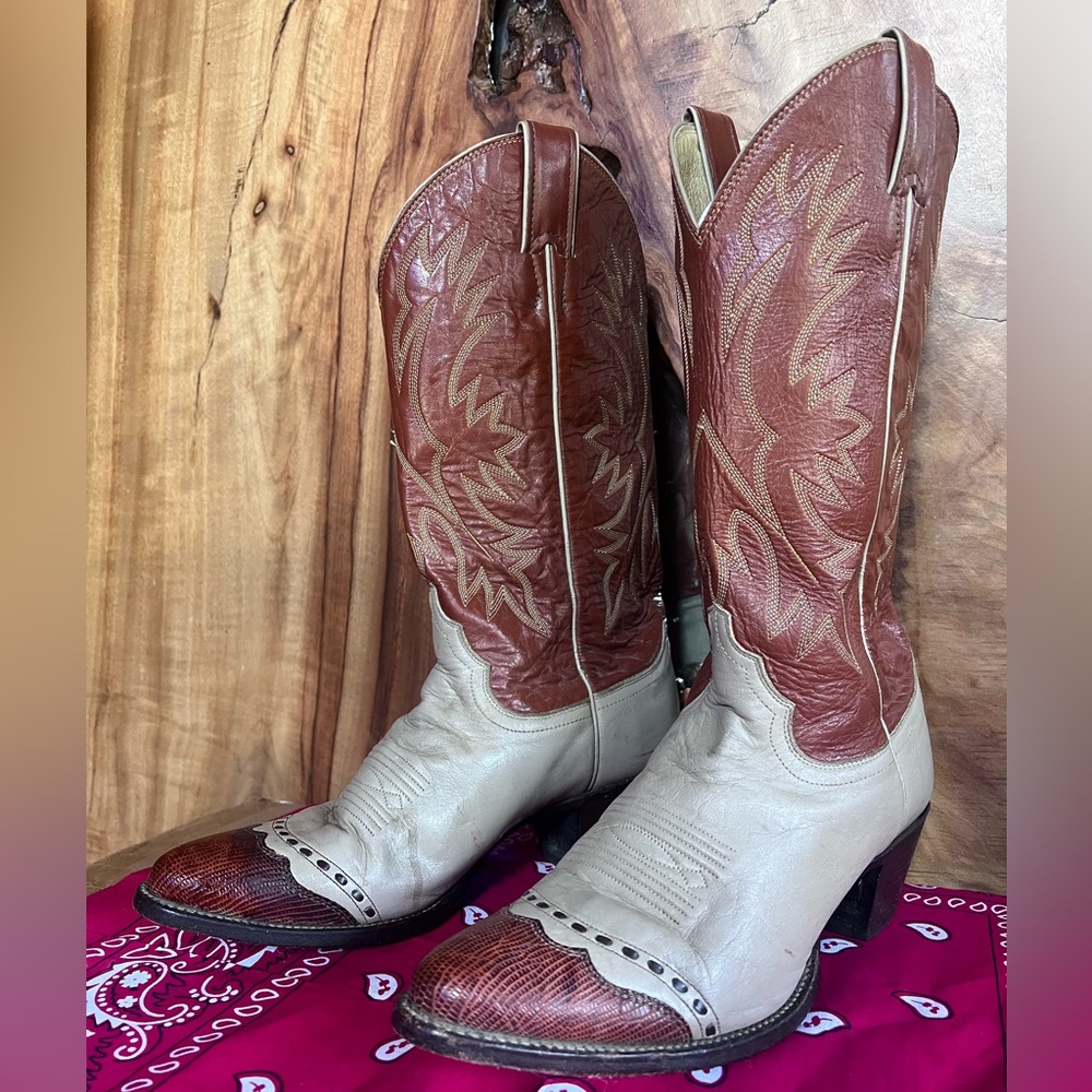 Vintage Justin cowboy boots